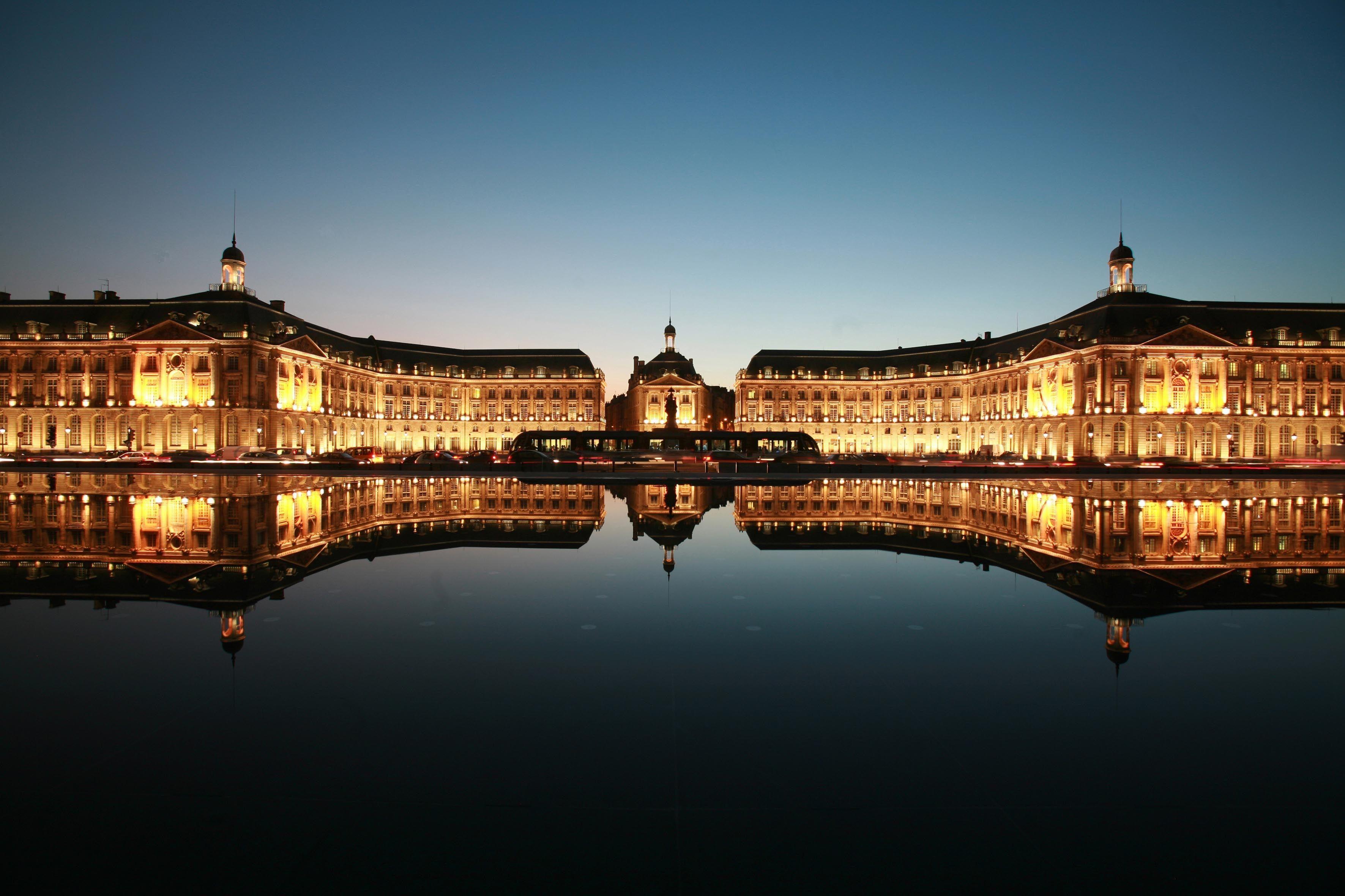 Les Défis Spécifiques d'un Déménagement à Bordeaux